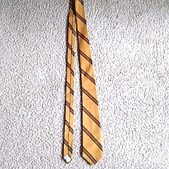 Tie - Picture 1 of 1